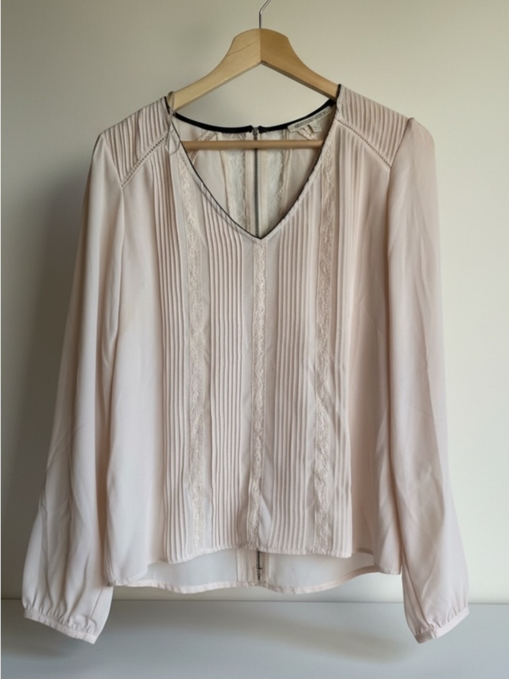Daniel Rainn Blush Lace Trim Pleated Blouse Long Sleeve Boho Top M